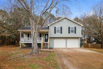 22 Pebble Brook Ct SW Euharlee, GA 30120